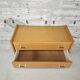 Commode vintage en bois clair