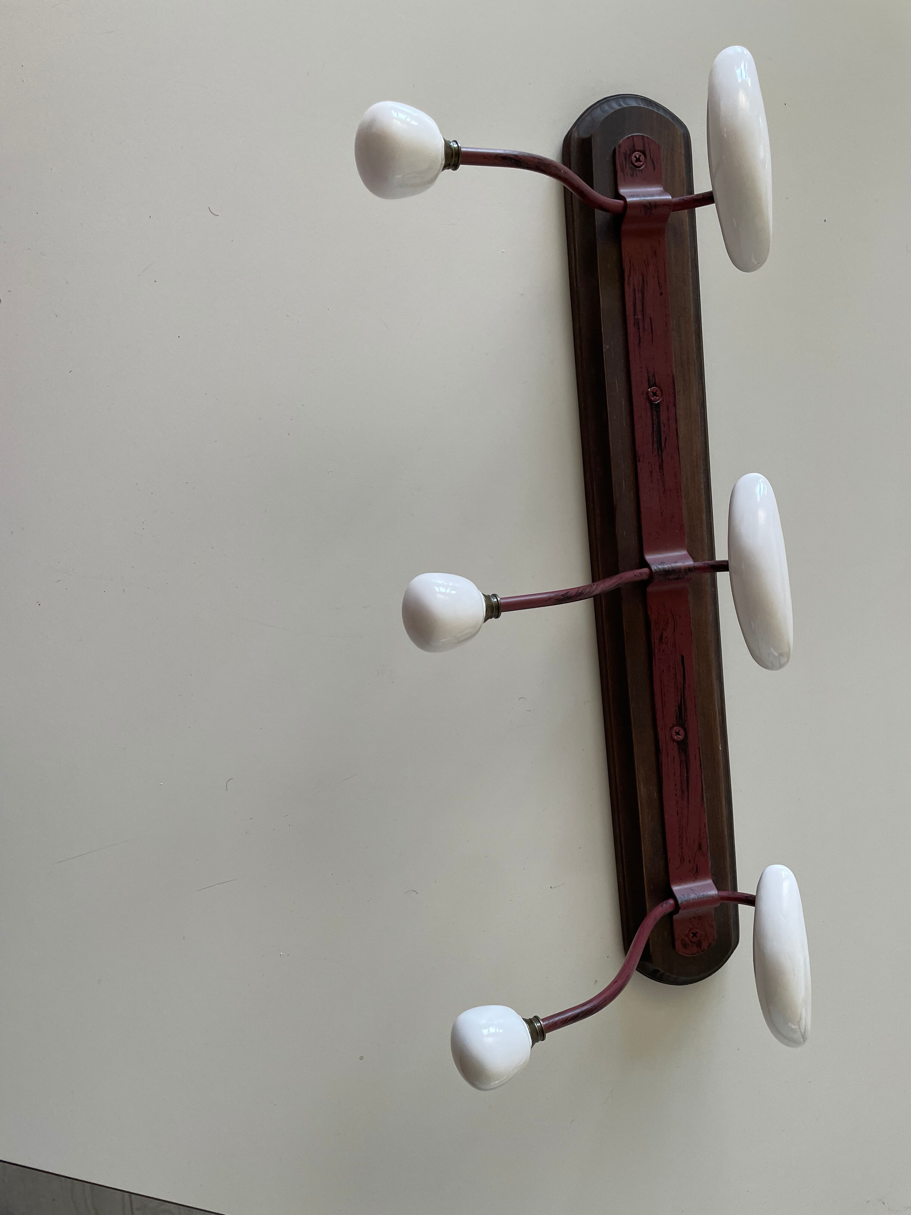 Porcelain coat rack