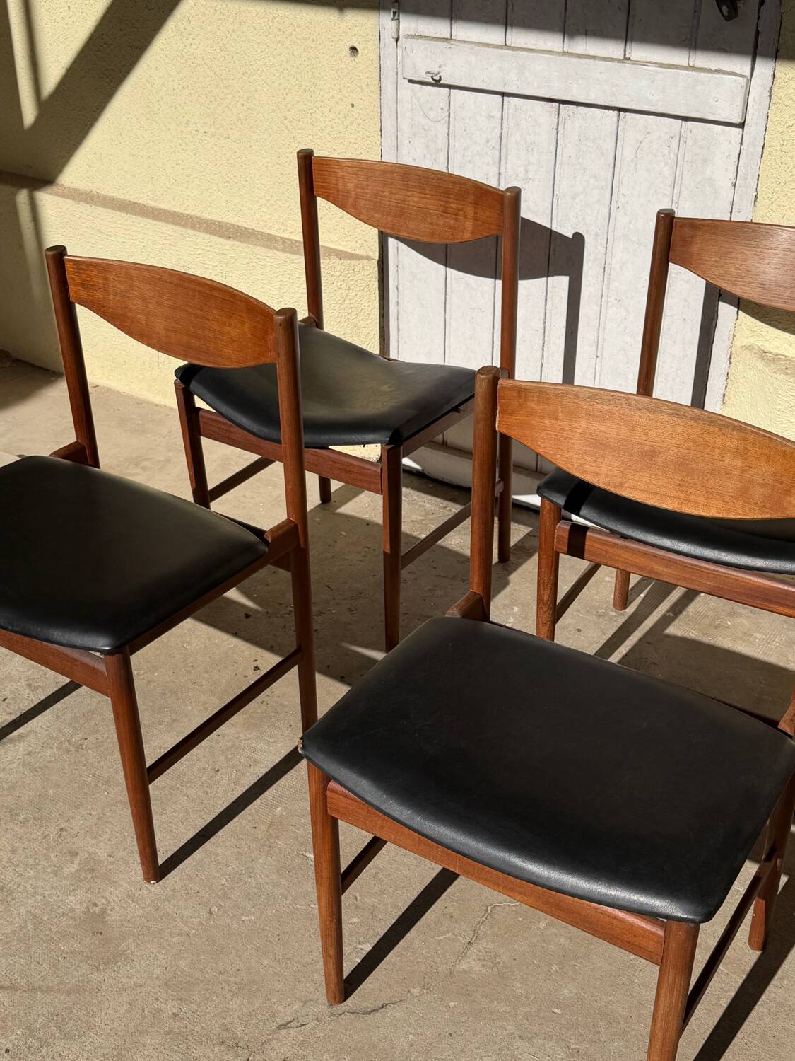 Lot de 6 chaises Gplan danish design Kofod Larsen
