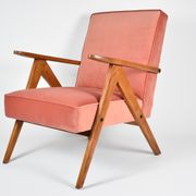 Vintage velvet armchair model Var 1960s fully restored, pink fabric, teak