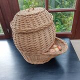 Wicker basket