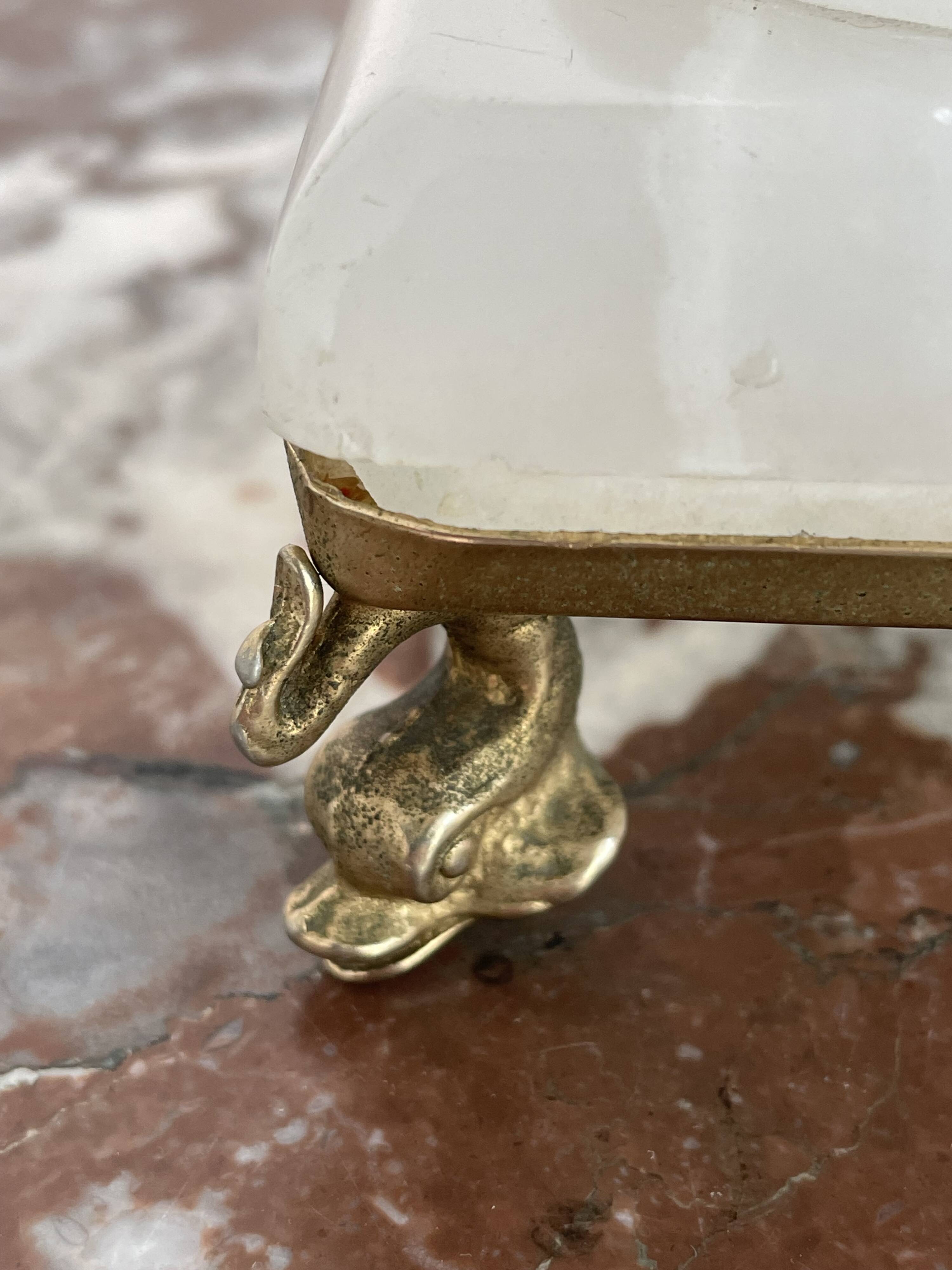 Alabaster lamp, twisted, gadroon decoration, gilded brass base, dolphins