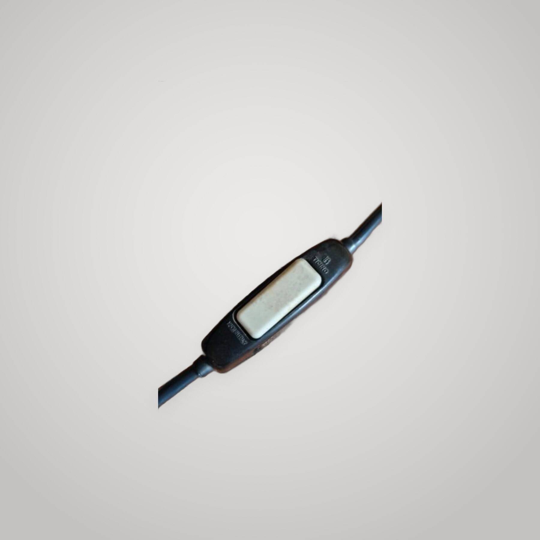 Space Age 600C Lamp Design by Gino Sarfatti for Arteluce