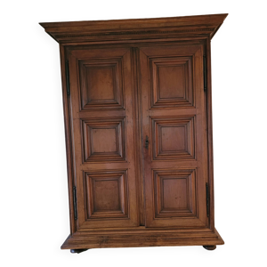 armoire forezienne noyer - massif