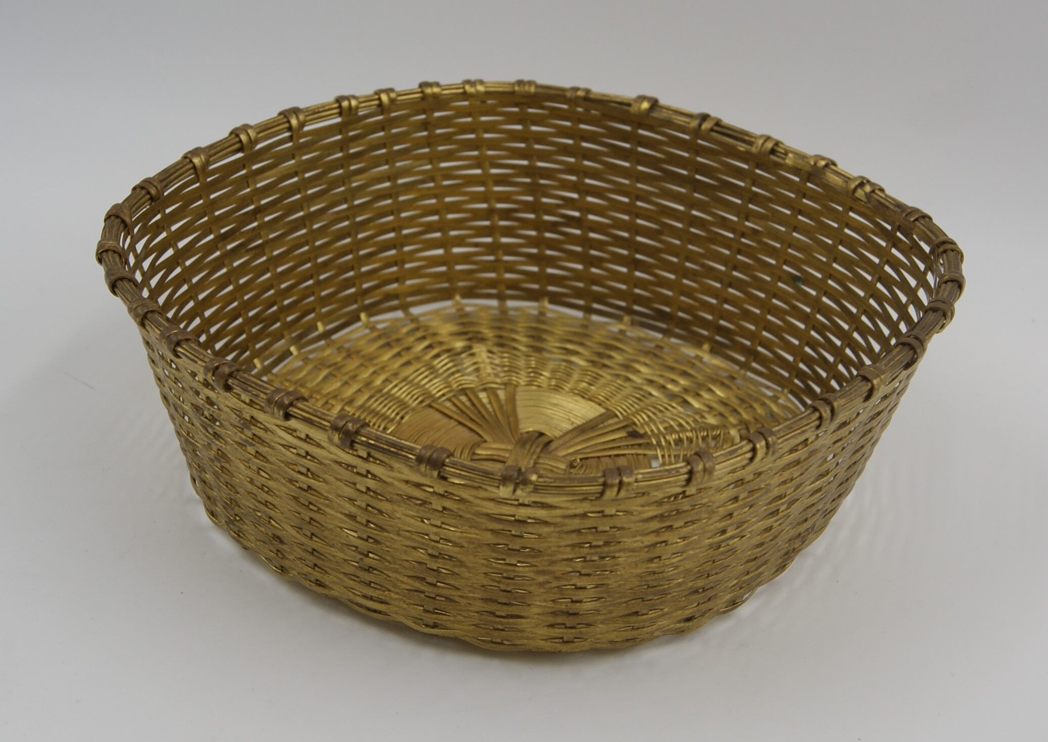 Square basket vintage metal wire