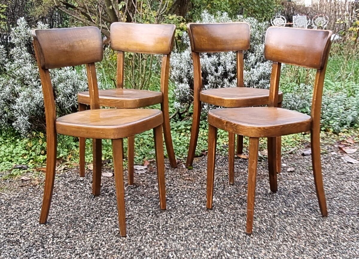 Set of 4 Horgen-Glarus classic model bistro chairs