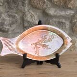 Plat à poisson en céramique artisanale, style Roger Capron