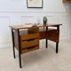 Bureau vintage moderniste