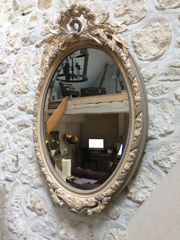 Miroir médaillon fronton noeud et roses gris et argile 98x68cm