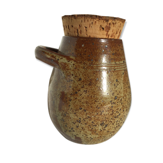 Pyrite sandstone pot with cork stopper handle
