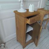 Antique bedside table in solid oak, 1 drawer, 1 door.