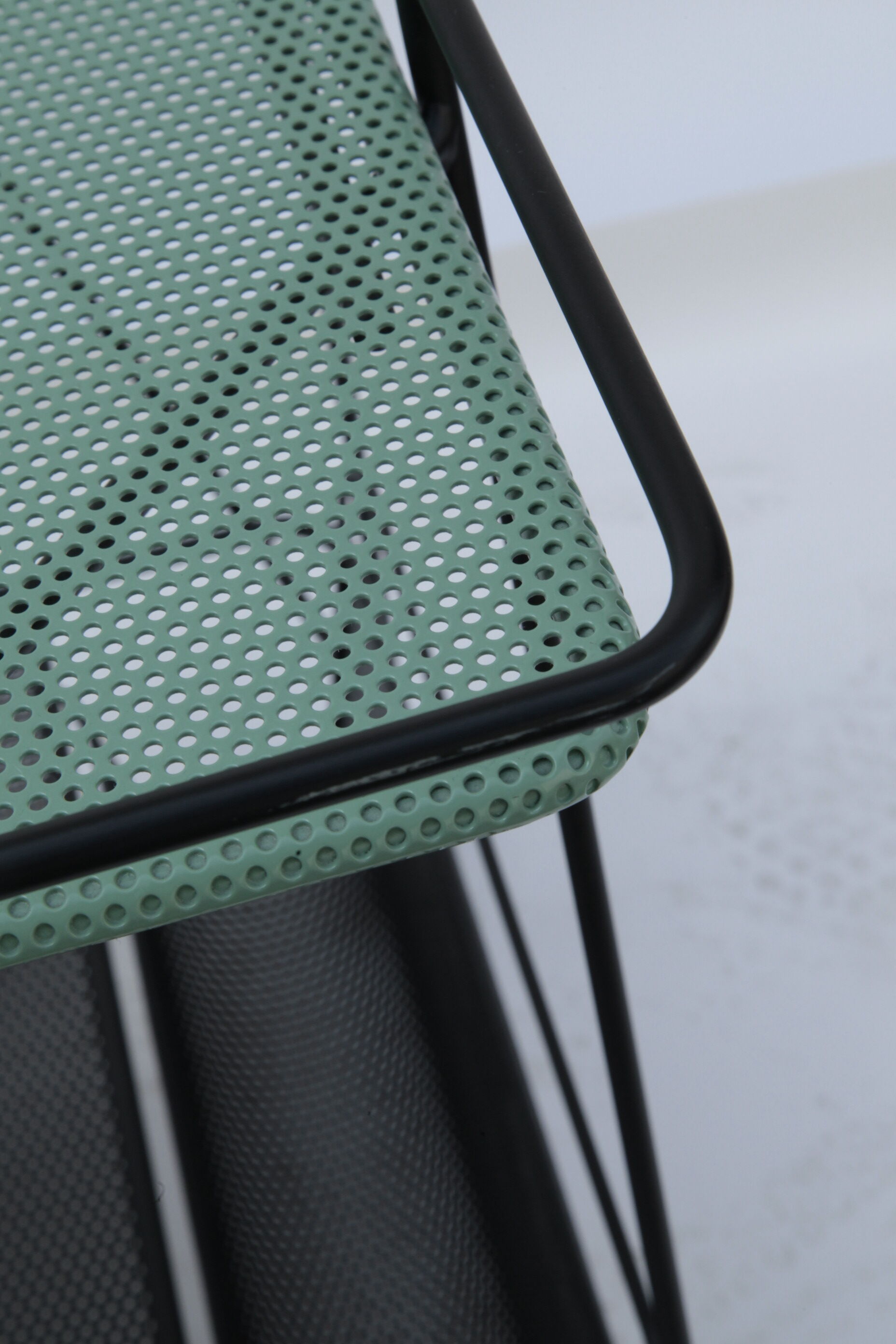 Perforated metal rolling table