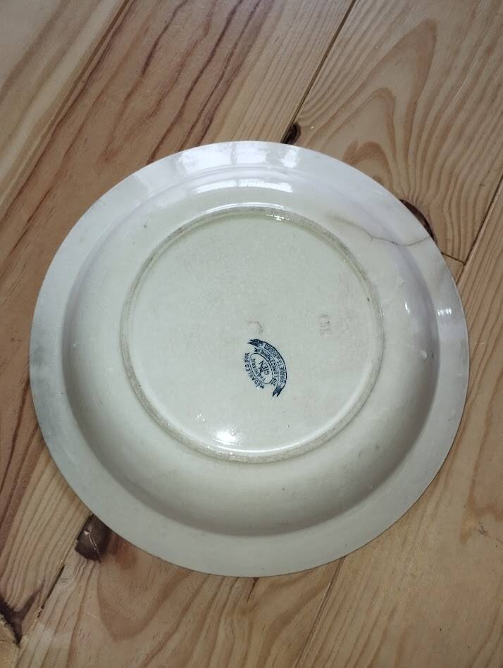 Plat Rond Creux Gien “Bouquet de Roses”