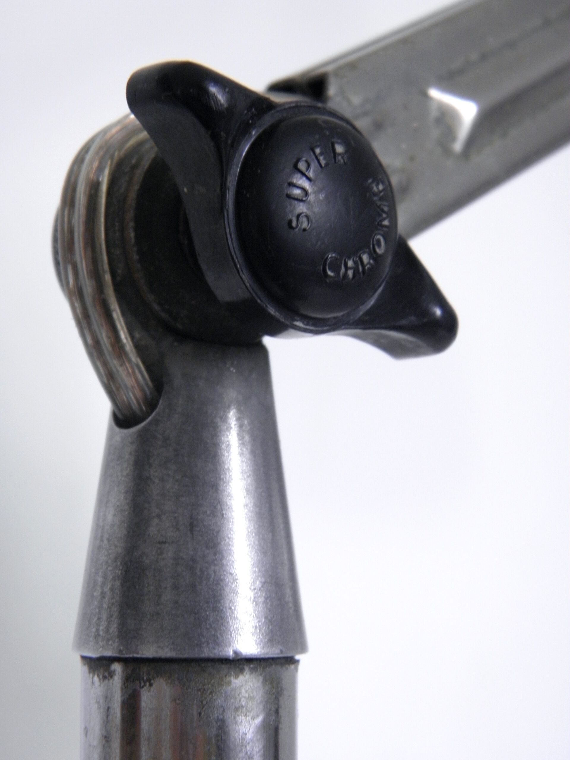 Aluminium and Bakelite workshop lamp 1950