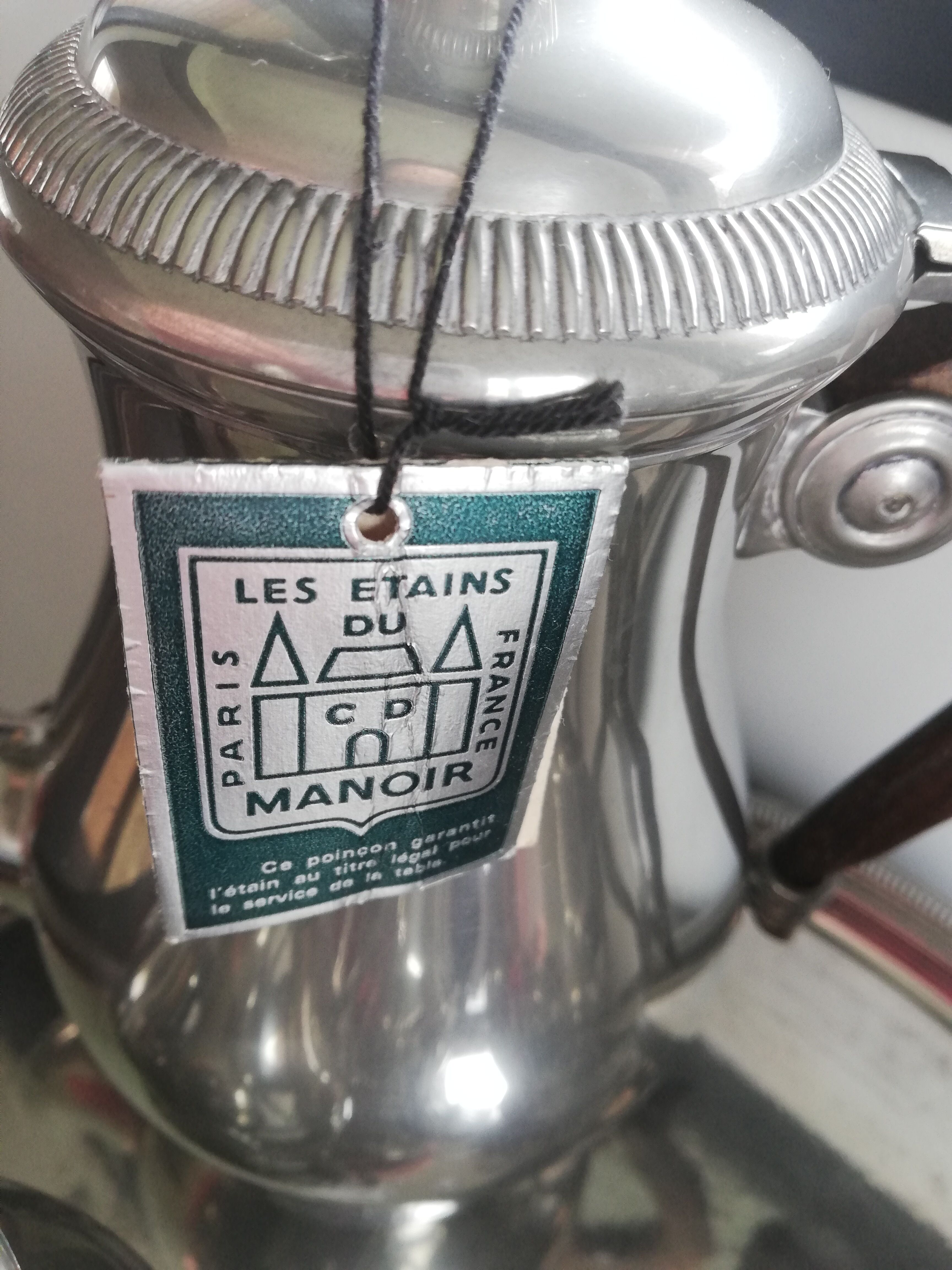 Coffee and tea tray service Les Étains du Manoir.