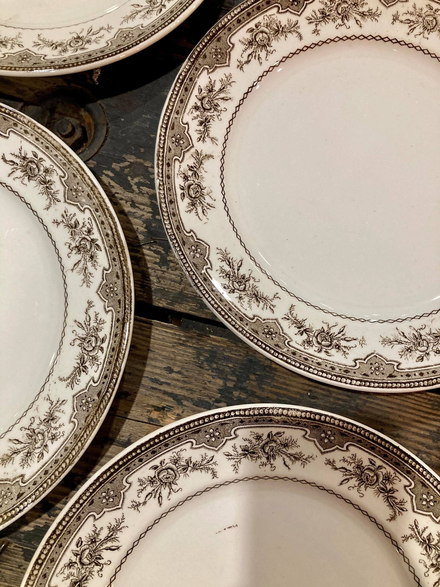 Lot 10 flat plates Onnaing