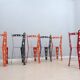 Suite de 6 chaises post-modernes en métal laqué artifort années 2000