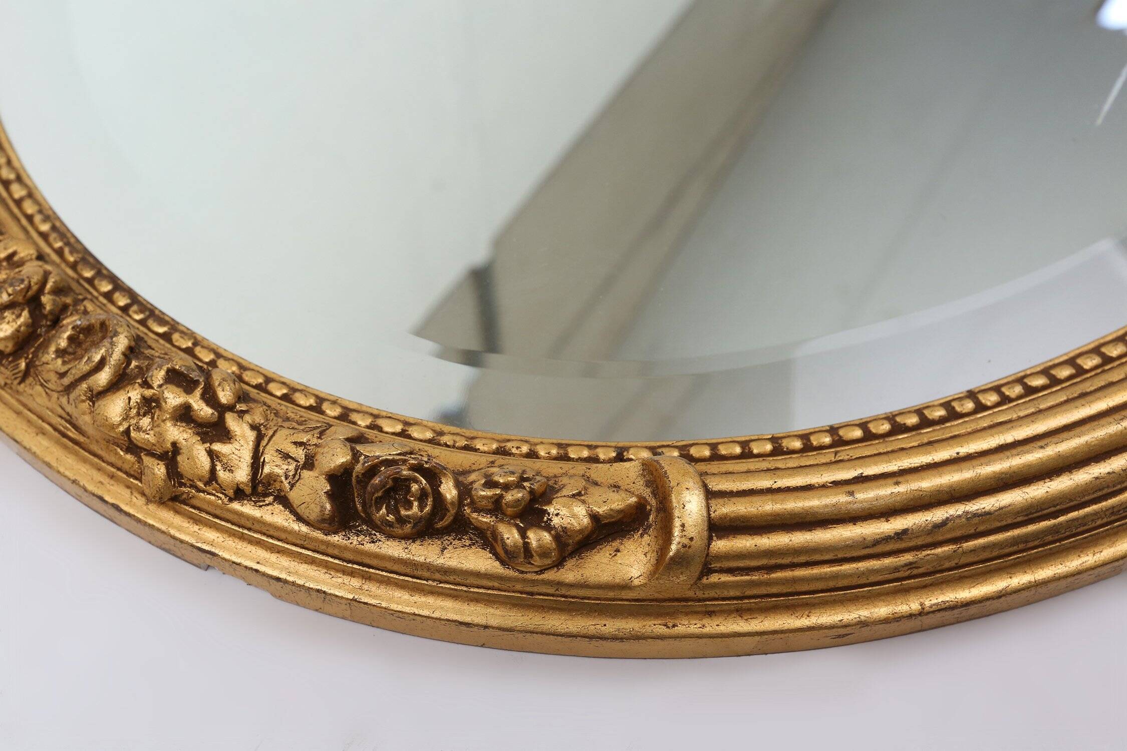 Large Antique Oval Gilt Mirror in Wood and Plaster, Belgium, 1900s