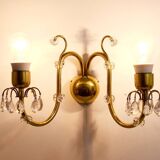 Lobmeyr Vienna Belle large wall sconce in brass and crystal, Austria, 1950s