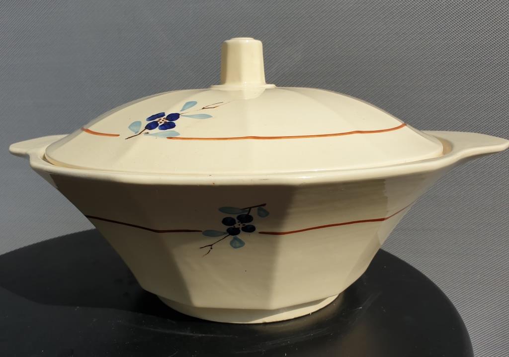 Vegetable, soup bowl, art deco salad bowl sarreguemines