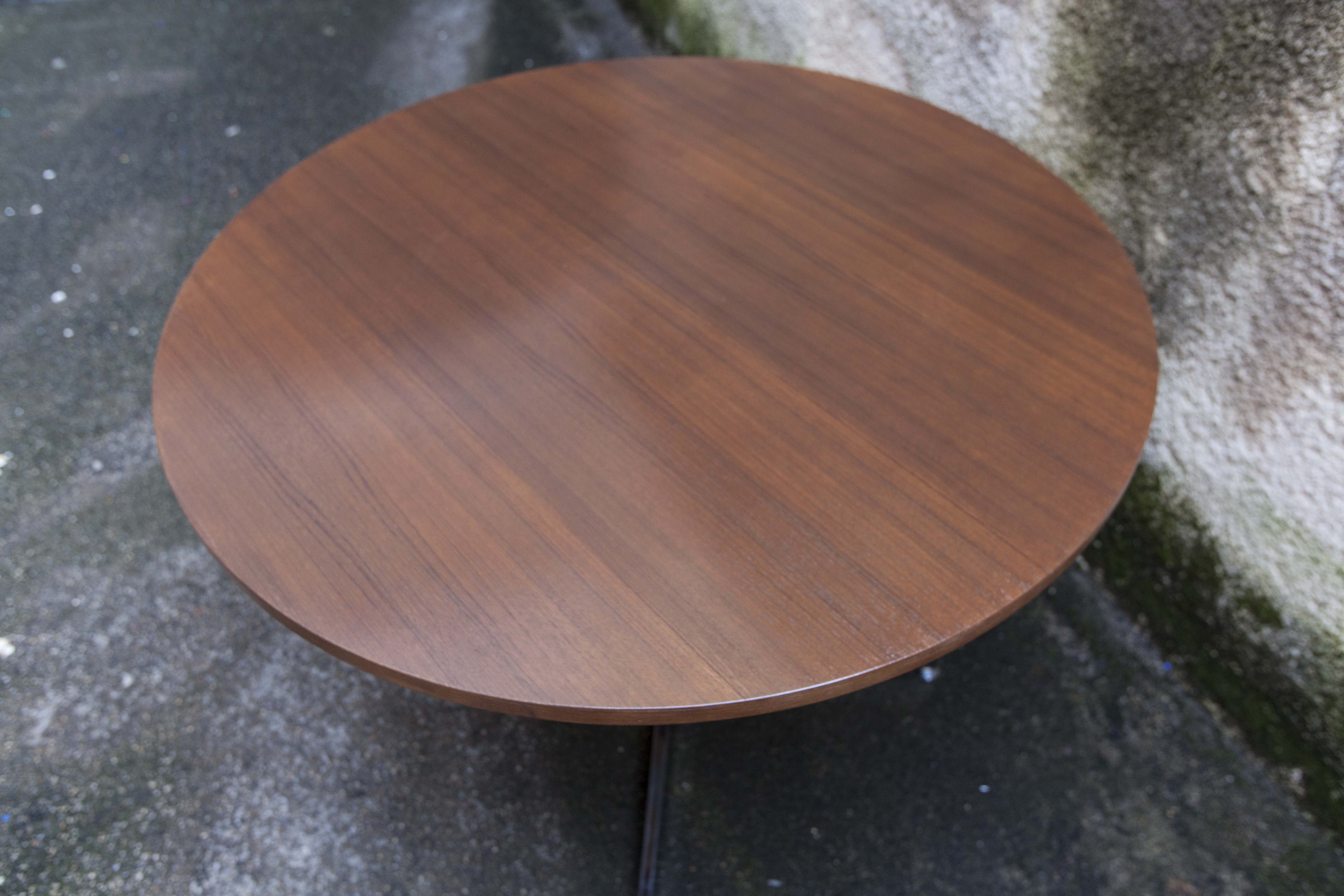 Table up and down restored 1960