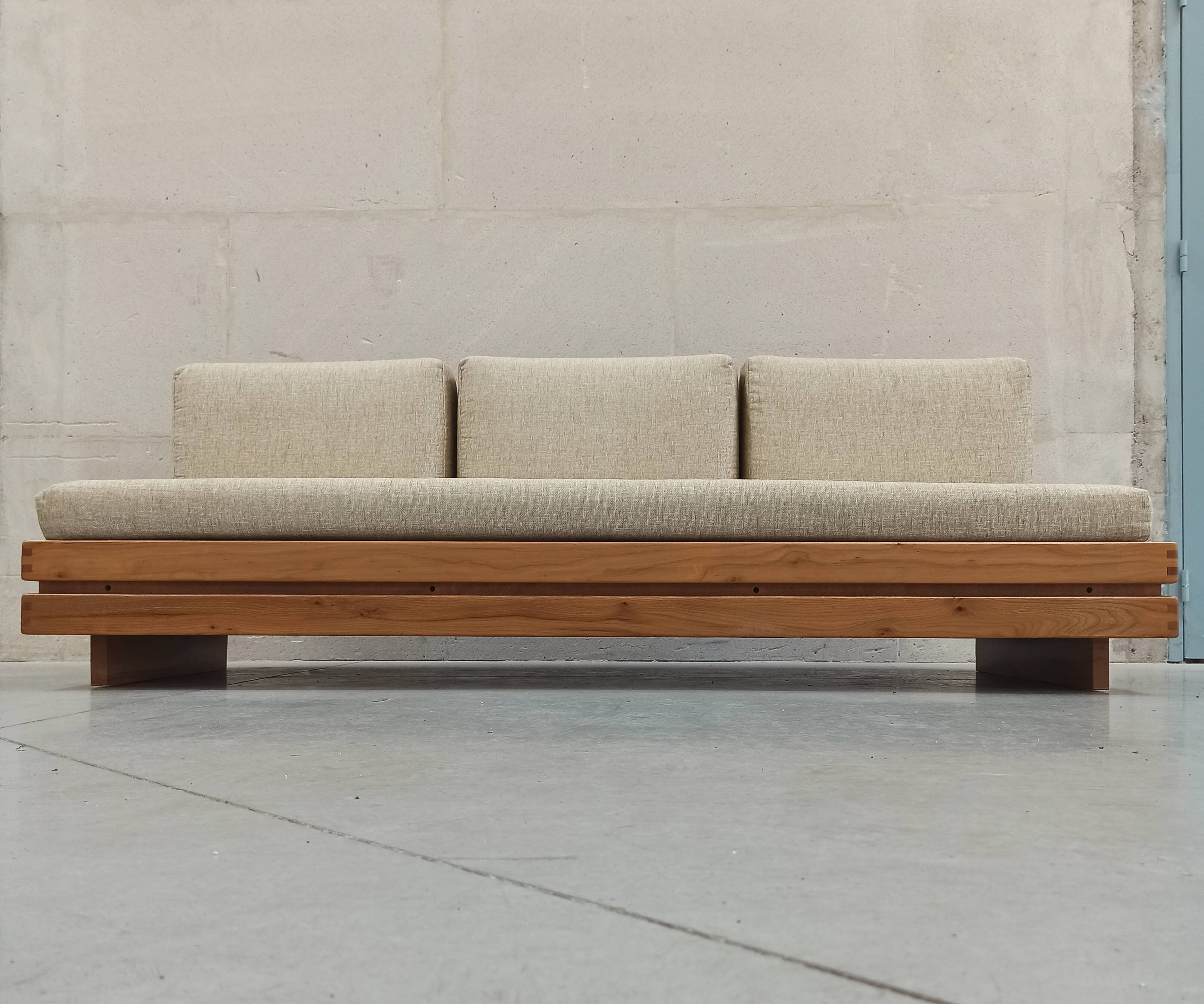 Elm sofa Maison Regain, 60's