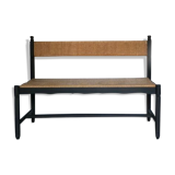 Bench wood and straw