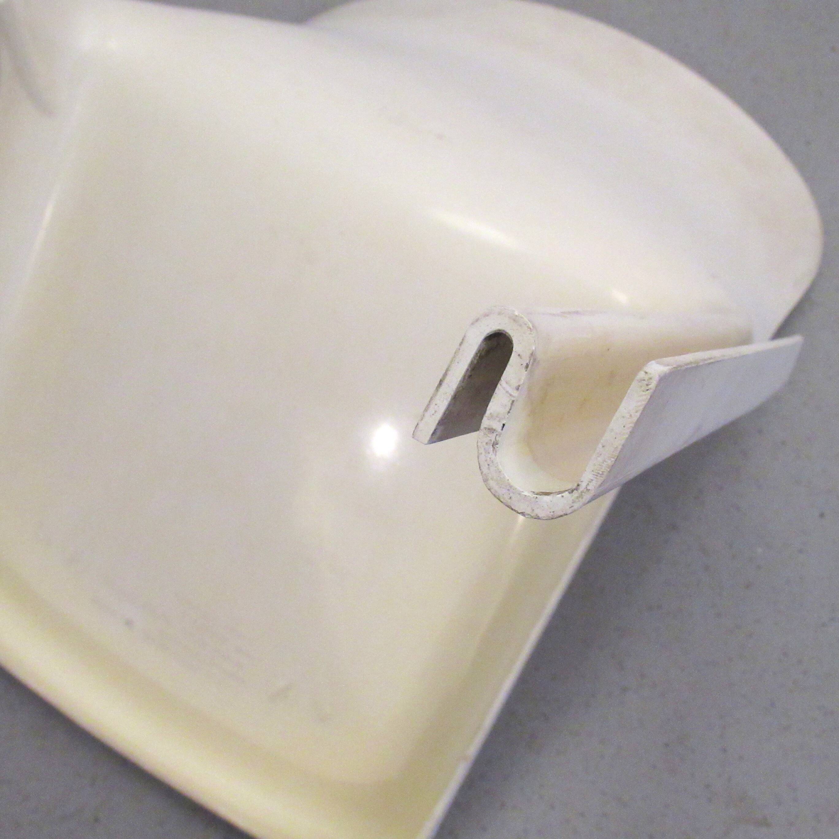 Set of 4 white Selene chairs by Magistretti Artemide