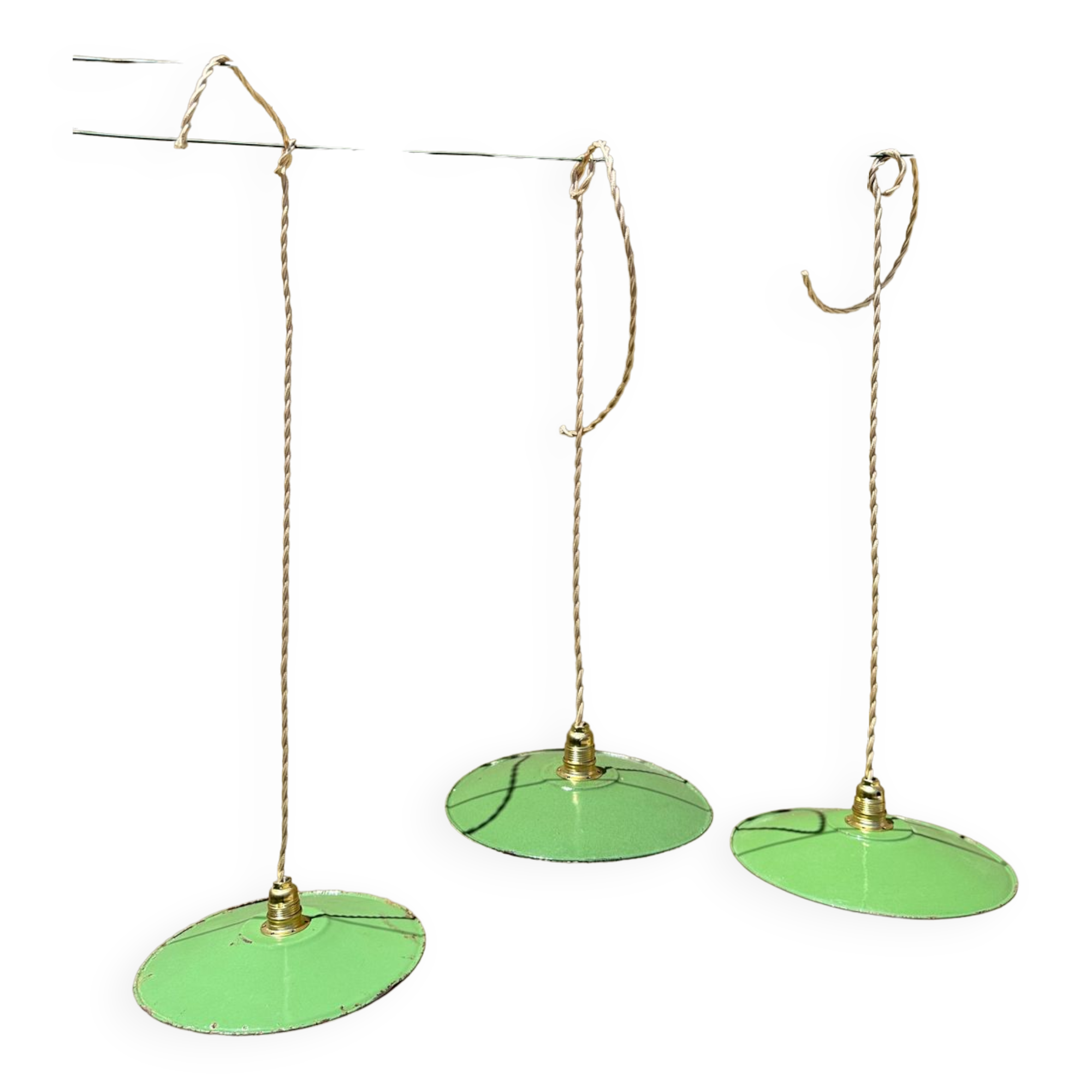 Trio of vintage suspension in green and white enamelled sheet metal indus old farm