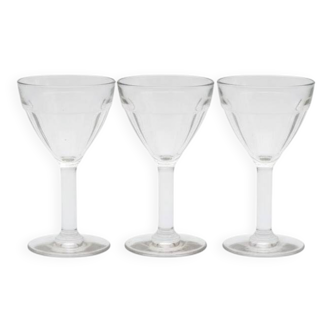 Three Art Deco wine glasses, Café Bistro Illusion