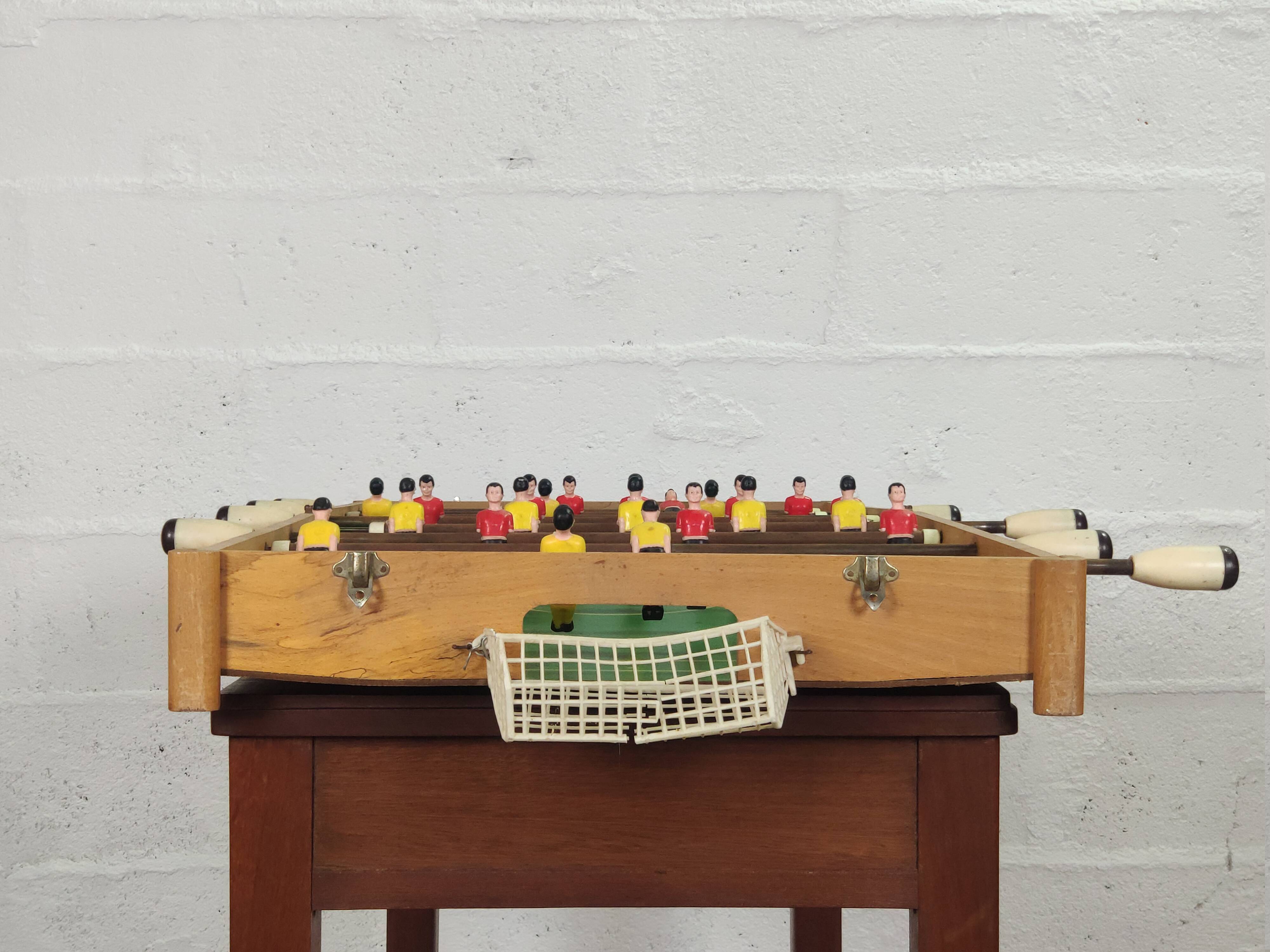 Folding vintage table football
