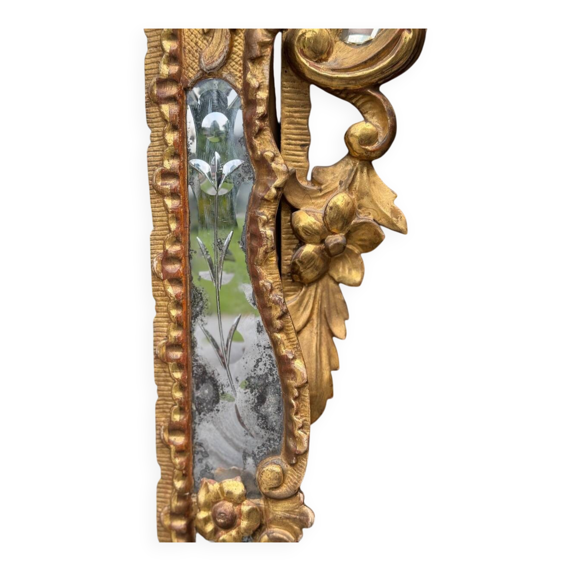 Louis XV style mirror with parecloses in gilded wood, early 19th century, Empire A