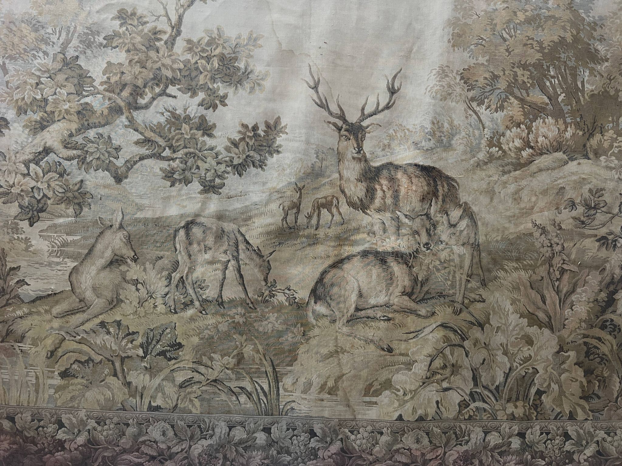 Tapisserie de style Renaissance à décor animalier, XXème siècle