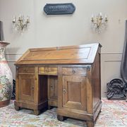 Bureau de pente en noyer d’époque directoire xviii eme siècle