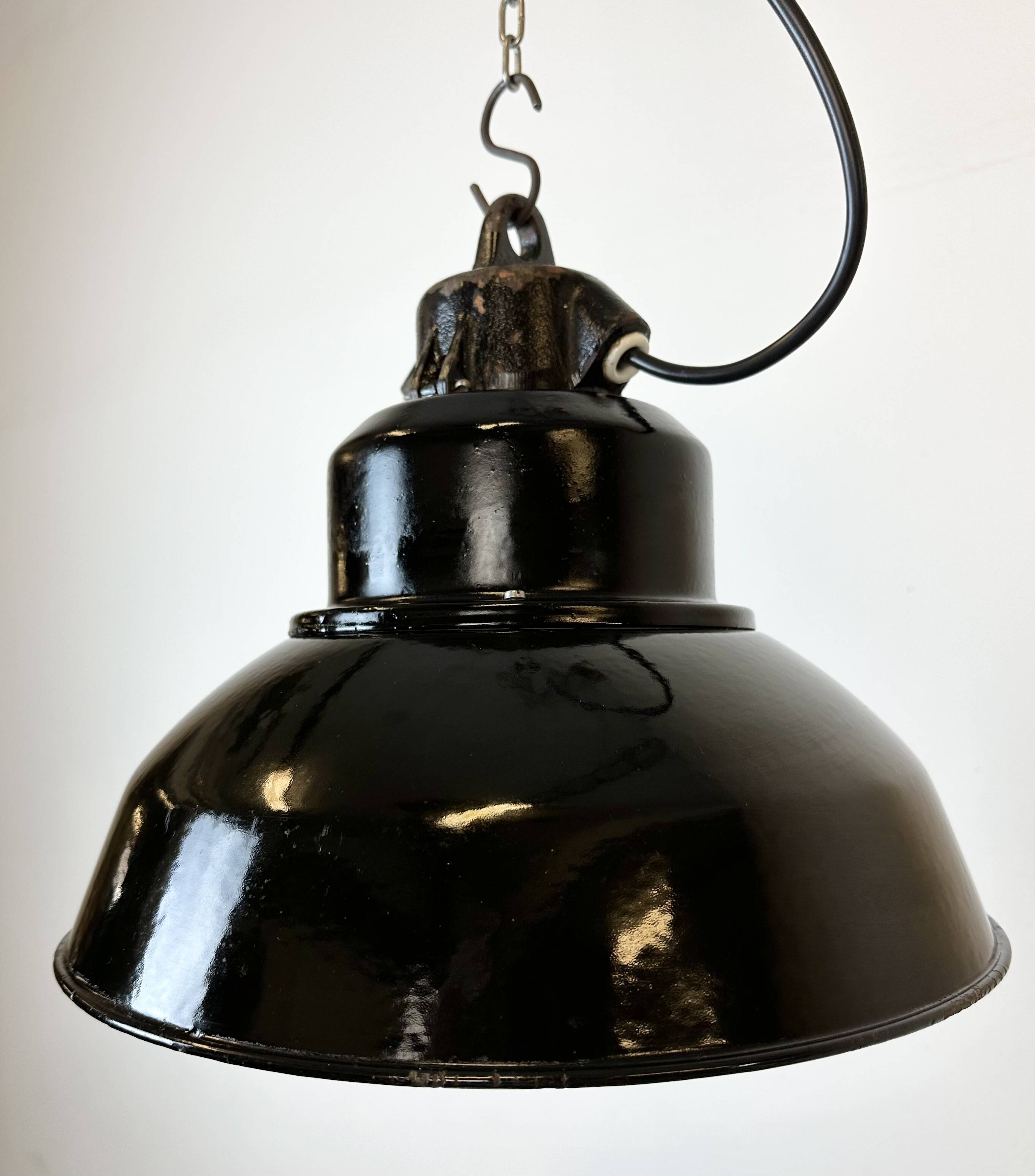 Industrial Black Enamel Factory Lamp with Cast Iron Top, 1960s