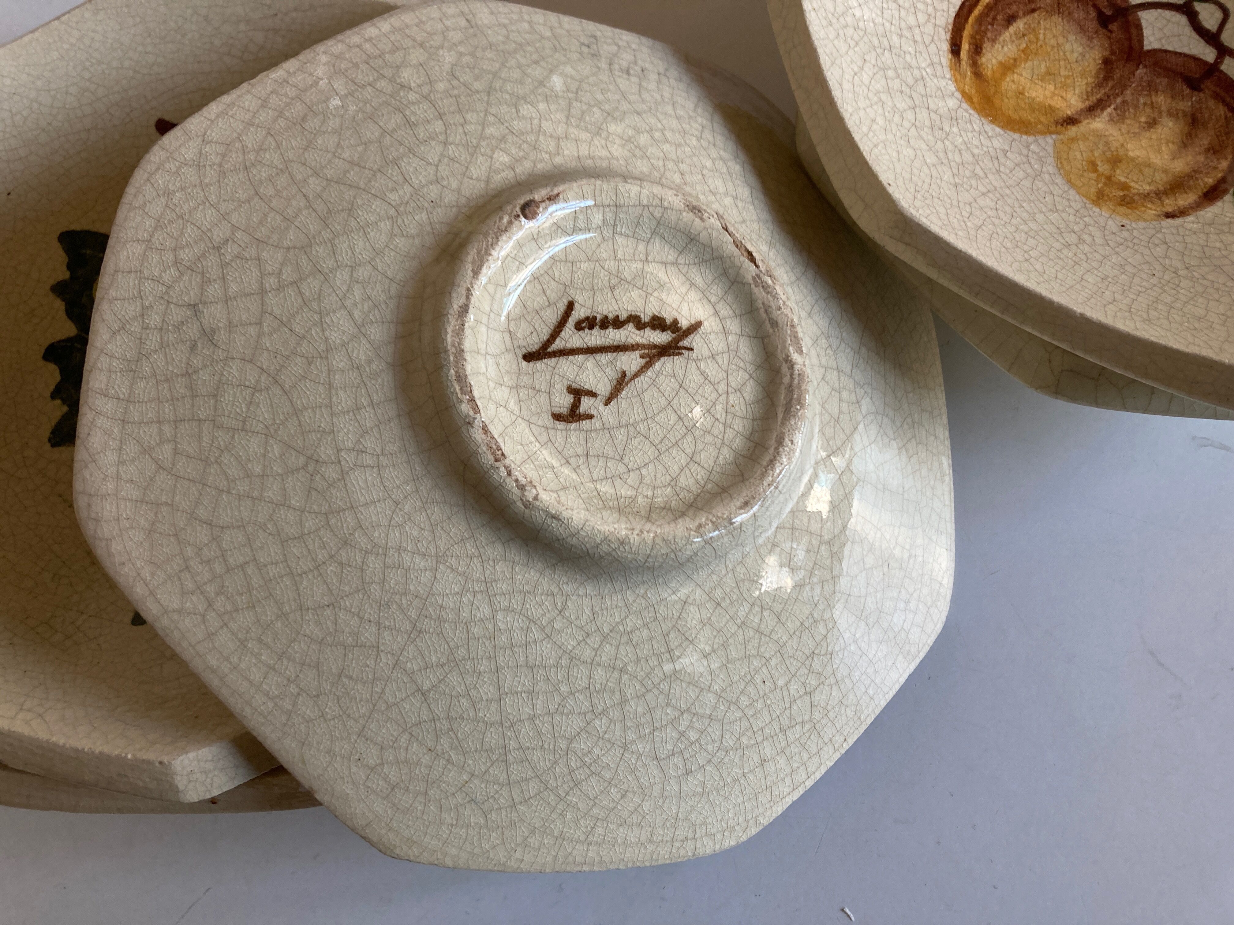 Set of 6 plates in mid-century fruit glazed clay