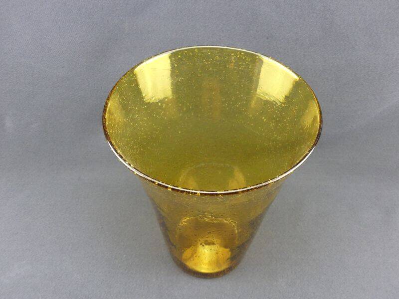 Grand vase en verre bullé