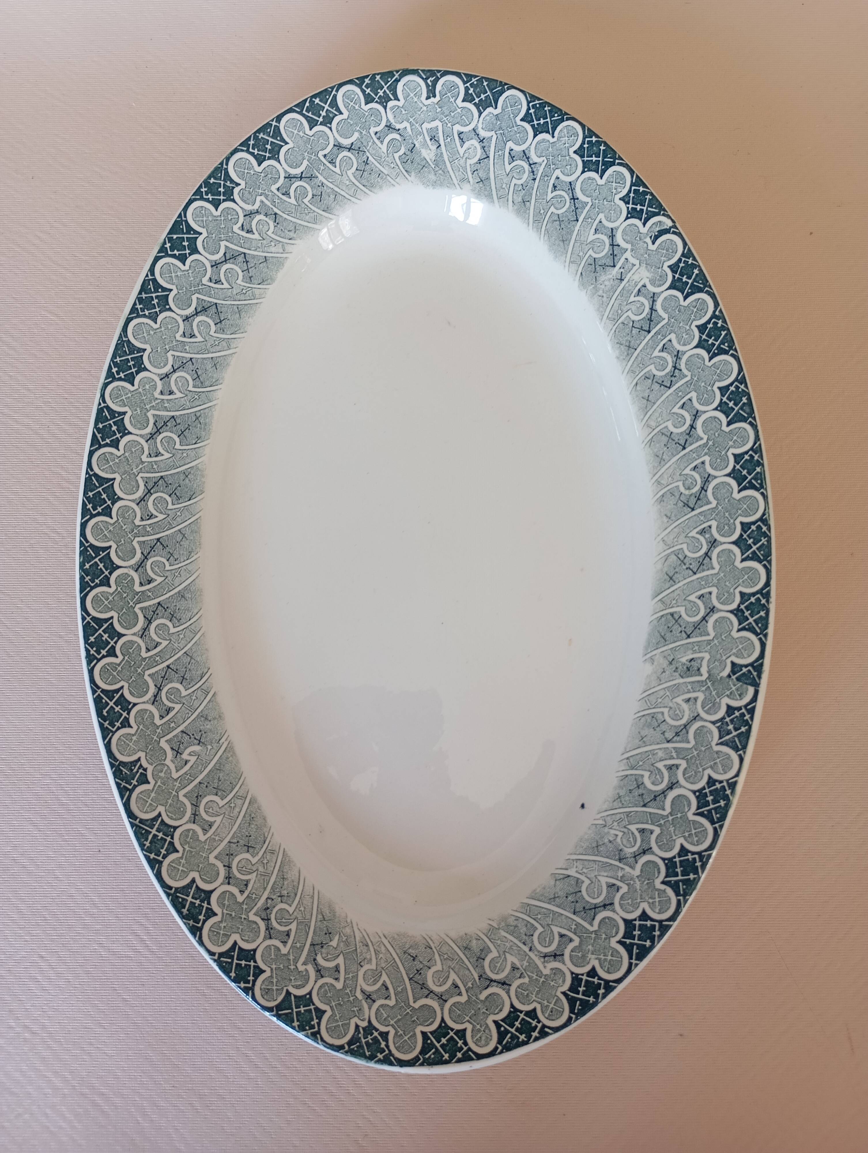 St Amand Hamage "Richelieu" ironstone dish