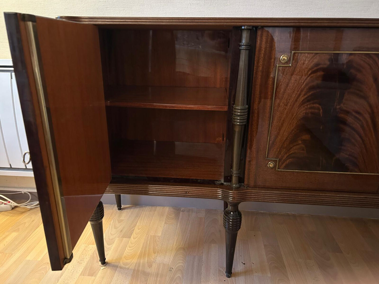 Louis XVI style buffet in mahogany wood and veneer.