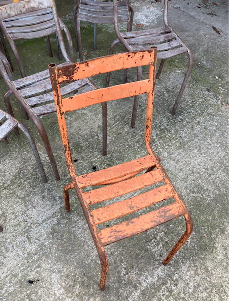 14 metal bistro chairs