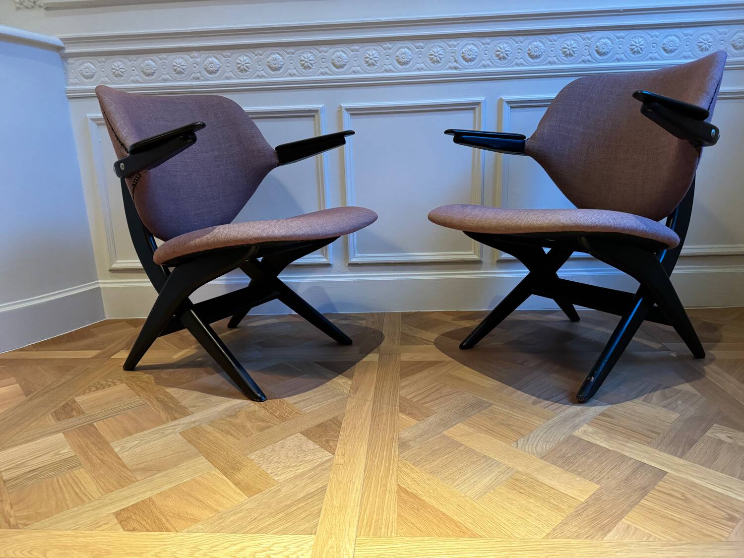 Paire de fauteuils Louis Van Teeffelen pour Webe