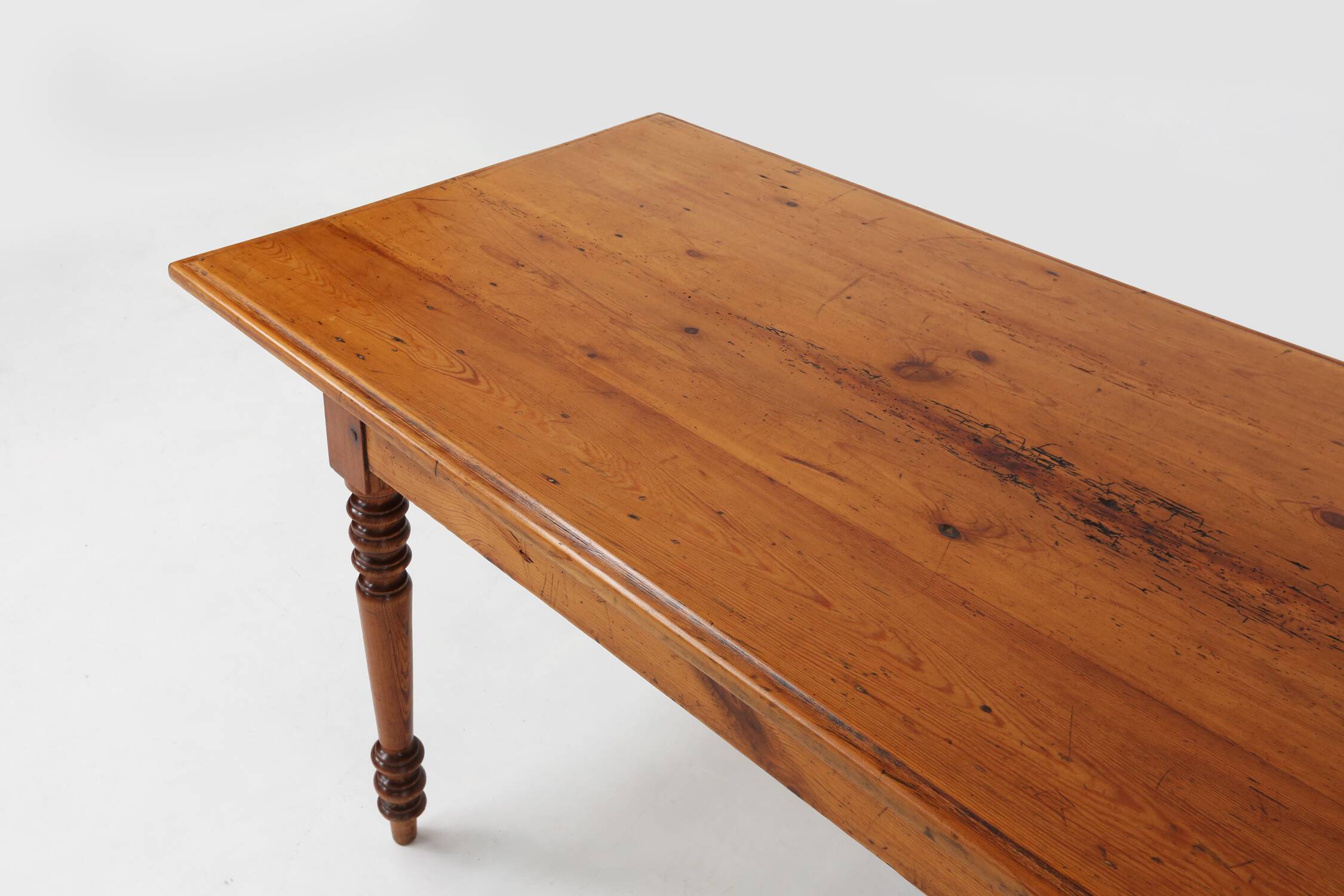 Large French rustic farmhouse table 19th century