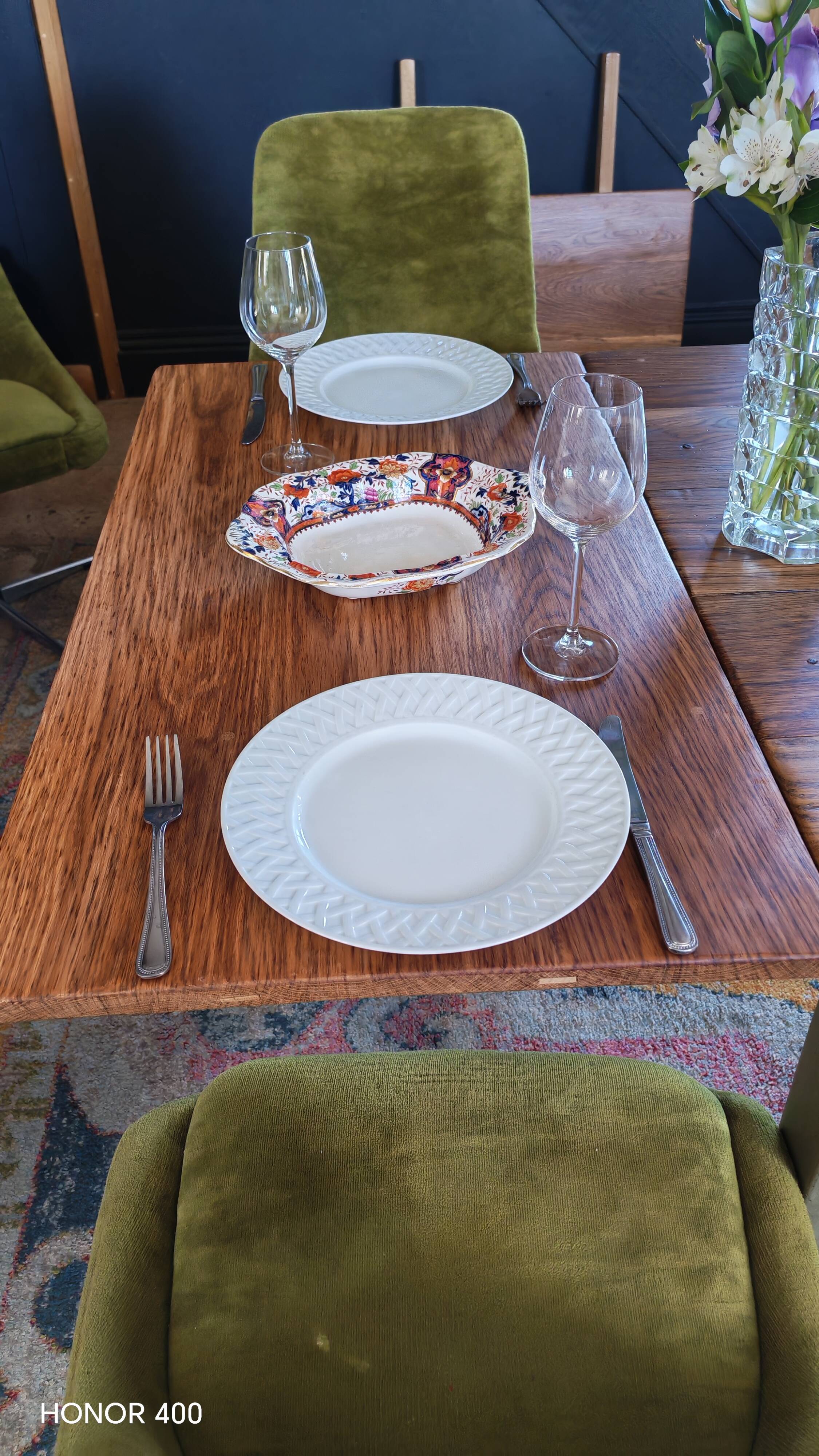 Table de ferme en chêne massif ,2 tiroirs, 2 rallonges,