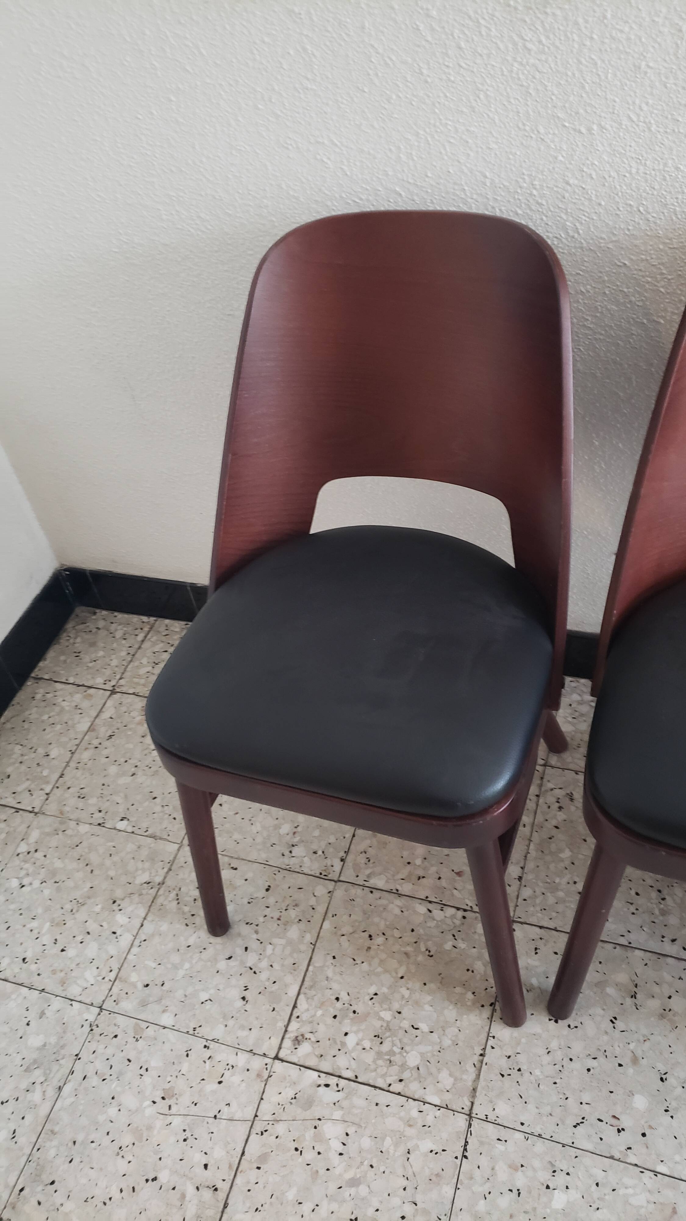 Set of 4 vintage faux wood chairs in the style of Hoswald Haerdtl