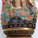 Rare and large vase satsuma in round bump. Mid-20th.