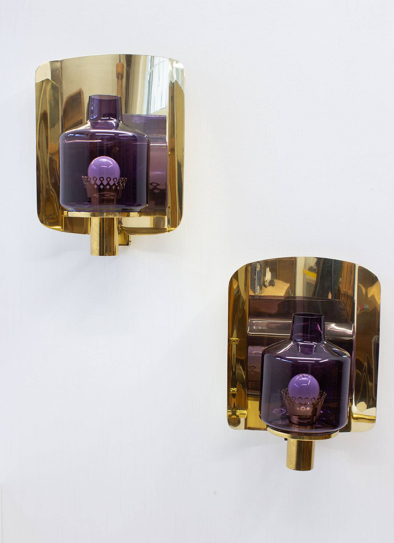 Pair of sconces wall lamp by Hans-Agne Jakobsson model V-222, Sweden