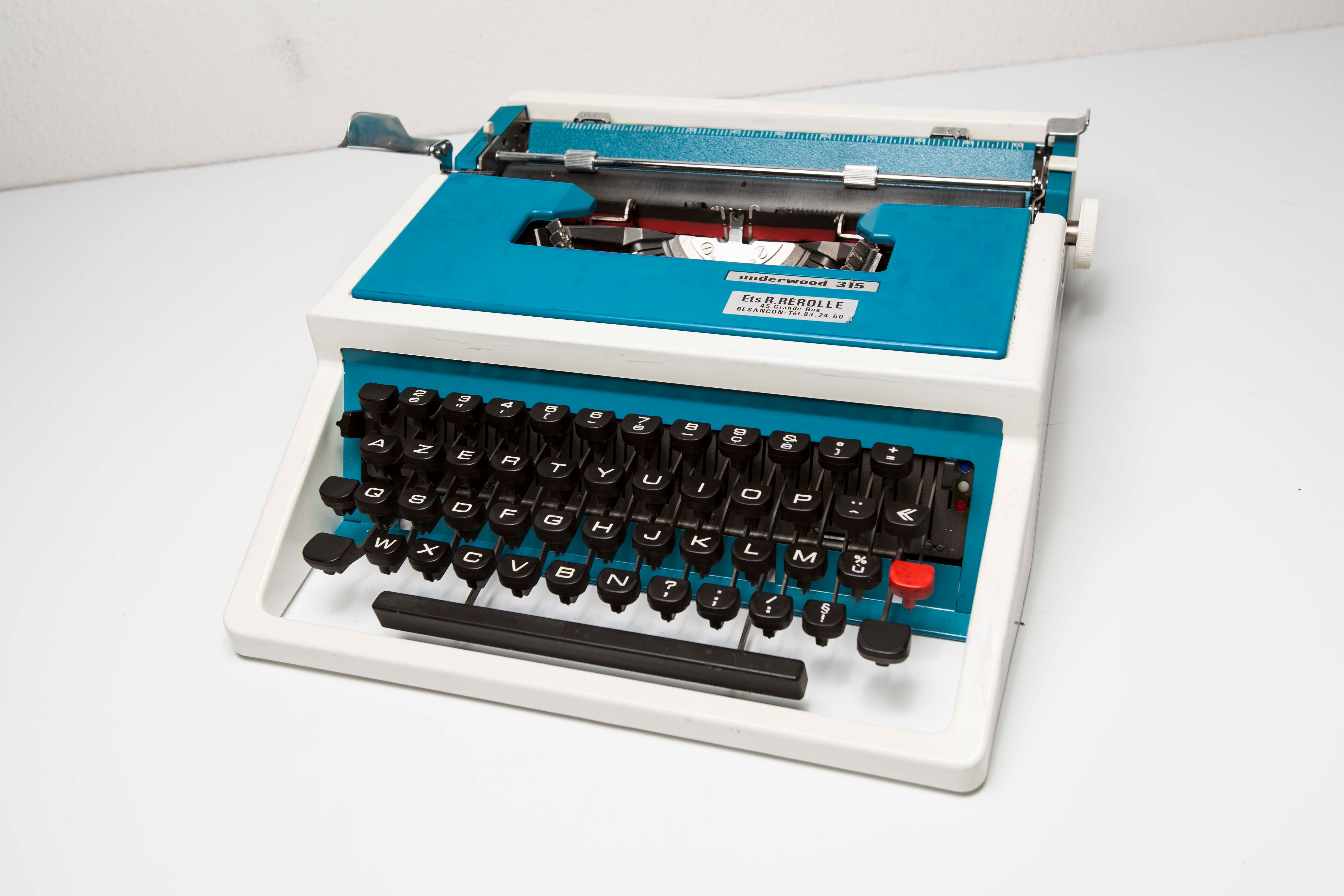Blue Underwood 315 portable typewriter