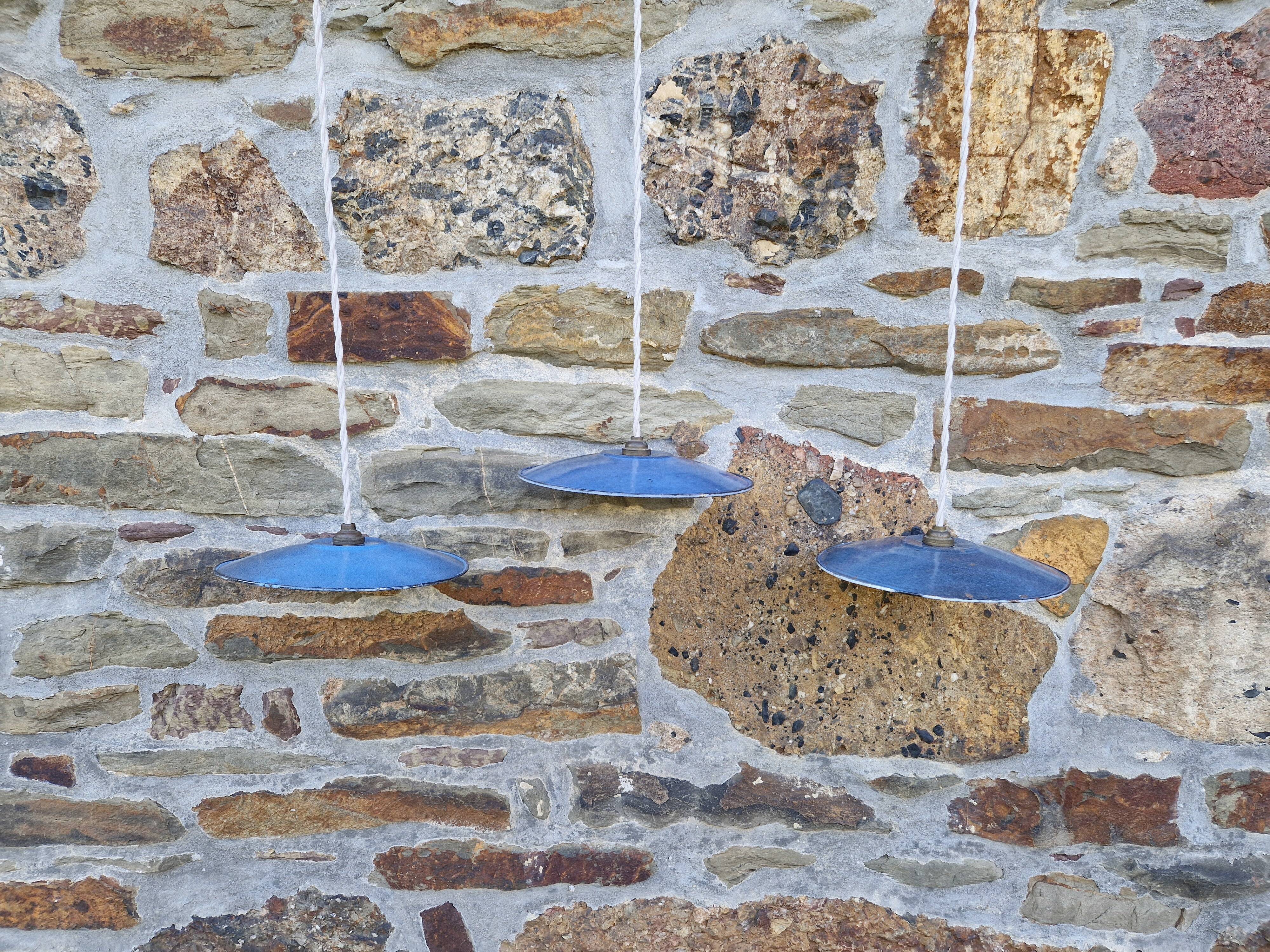Set of 3 industrial pendant lights in blue enamelled sheet metal