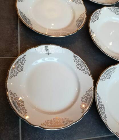 12 English Broadhurst Ironstone Bicentennial Dessert Plates 1776-1976