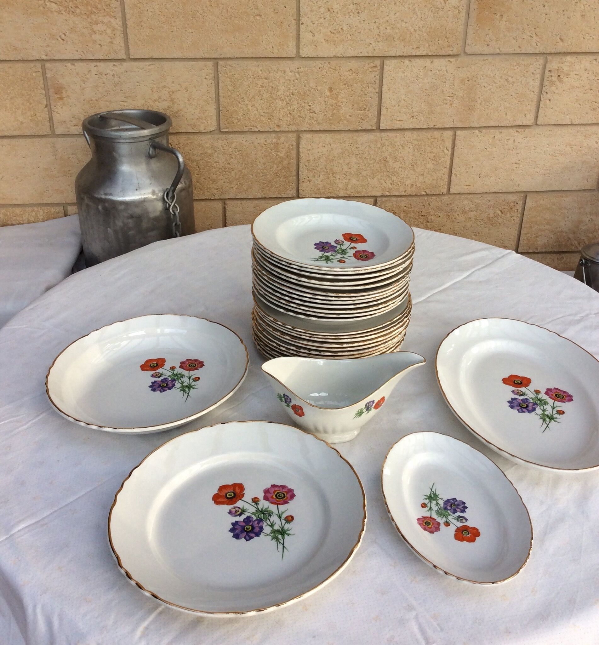 Table service 29 pieces Orchies Moulin des Loups - vintage